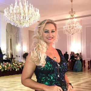 Eva Zellhofer JOHANN STRAUSS BALL VIENNA