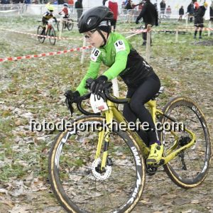 Hélécine  2023  Cyclo-Cross  3-12-2023  U12 - U15 -   477  photos